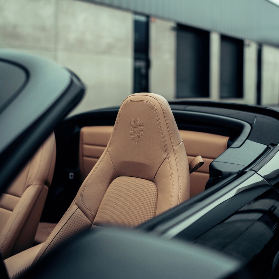 Porsche 992  6 - MaxV Detailing 